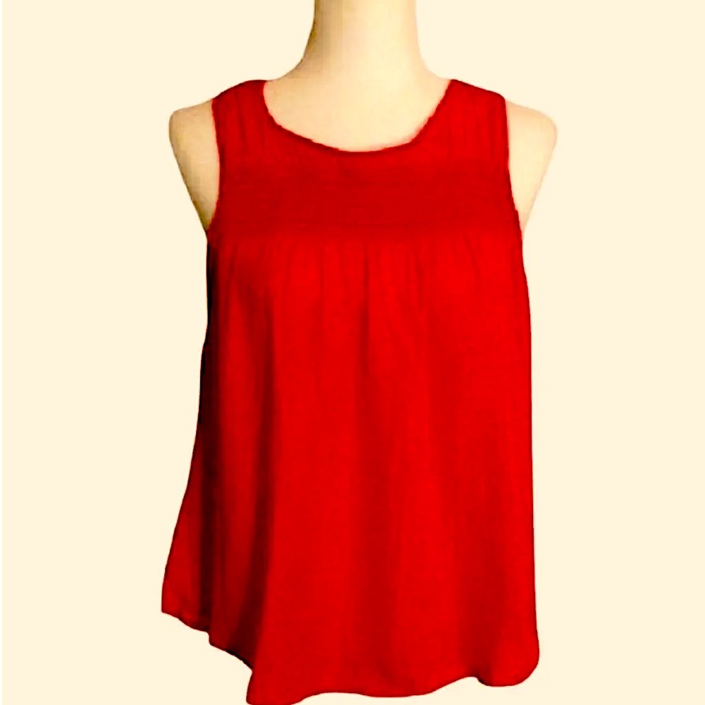 NWT dRA Matera Sleeveless Sateen Top in Red